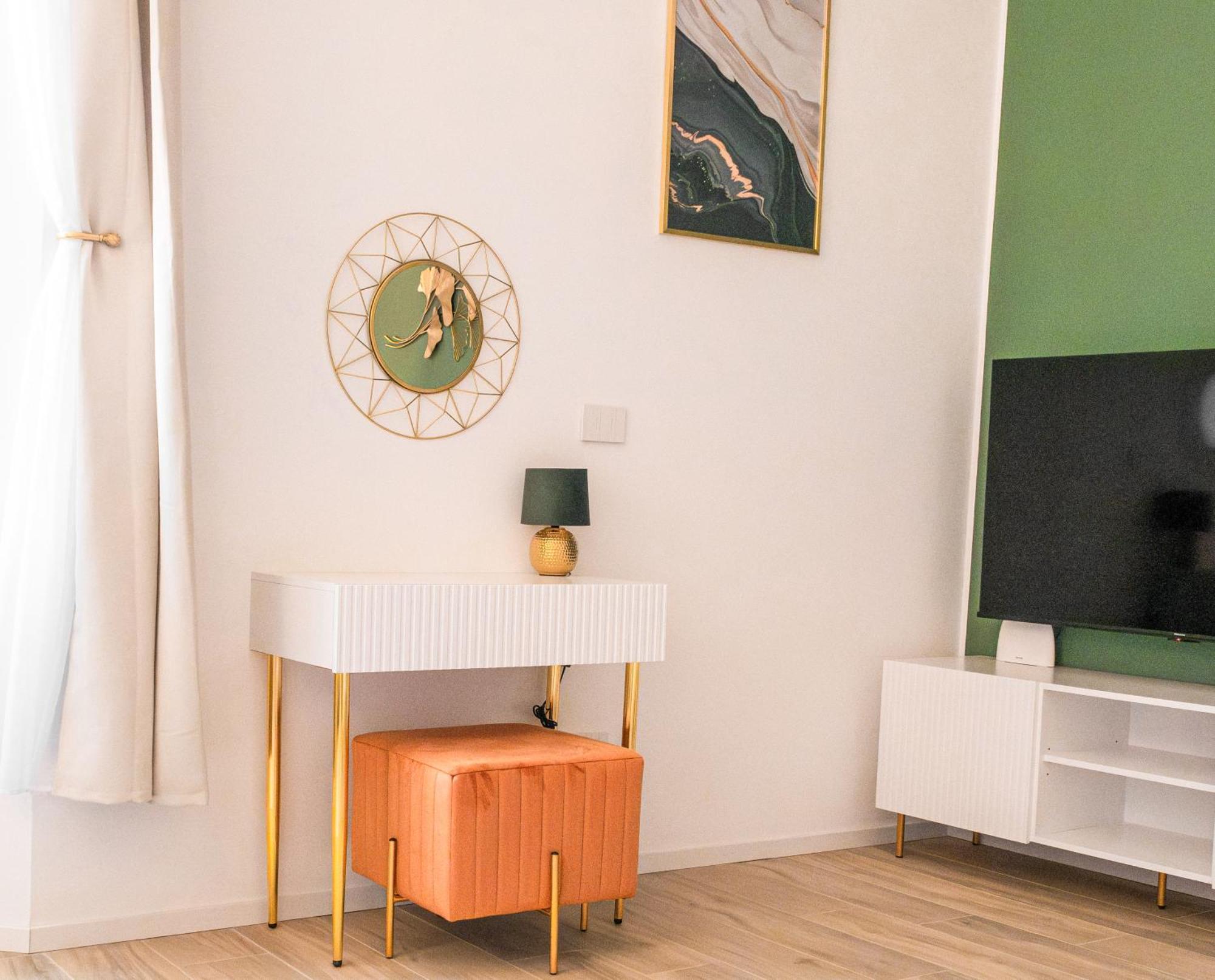 Aviana Suite Bologna Buitenkant foto