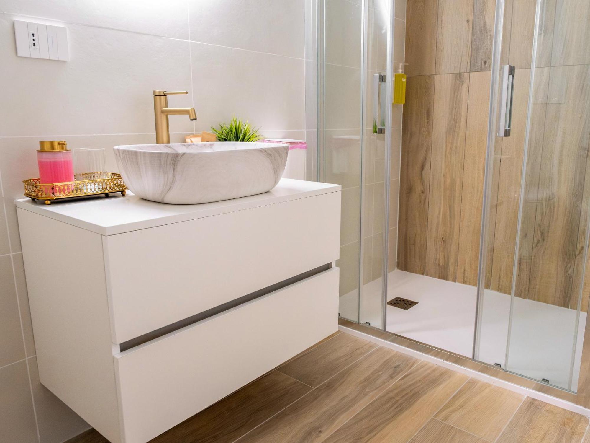 Aviana Suite Bologna Buitenkant foto