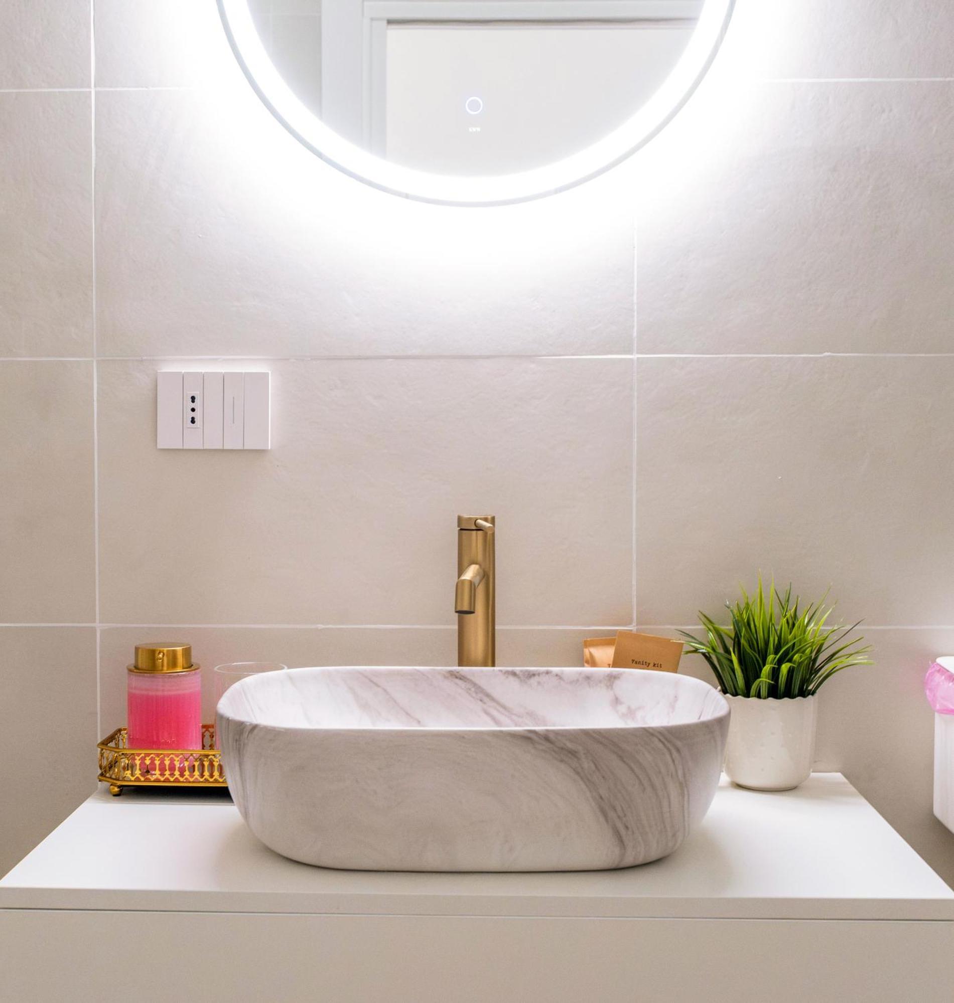 Aviana Suite Bologna Buitenkant foto